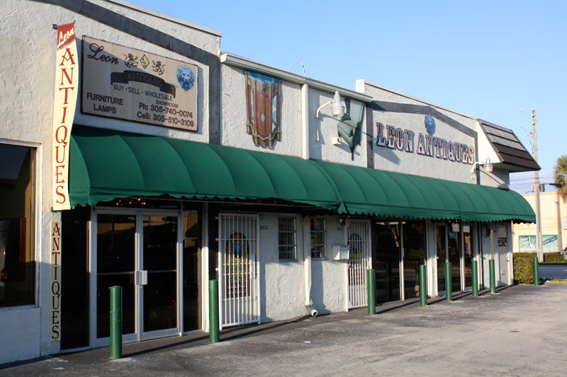 Leon Antiques